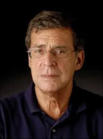 What is the name of this author ?