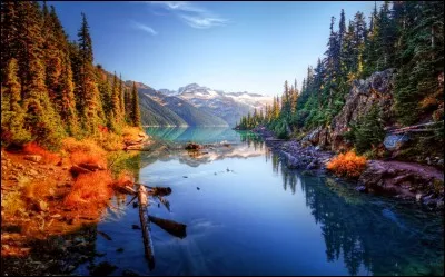 What is the capital of Canada?