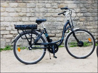 What is the peculiarity of the first bikes?