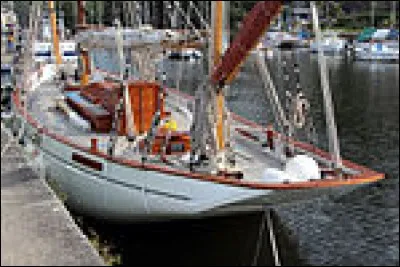 What is the name of this boat ?