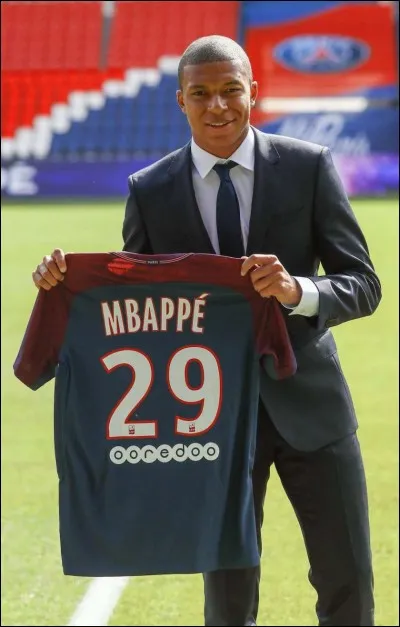 How much was Mbappe's 2017 contract with Paris worth?