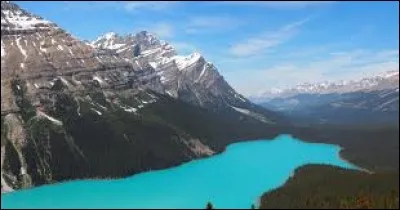Whats is the name of this lake ?