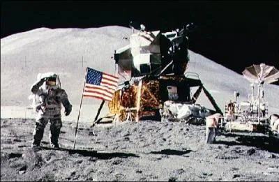 A man weighing 90 kg on Earth, weighs on the Moon ...