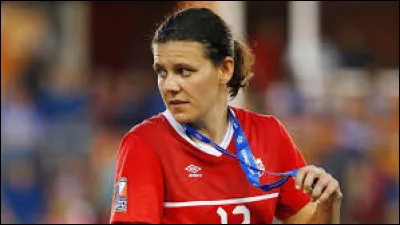 What country the athlete Christine Sinclair is from ?
