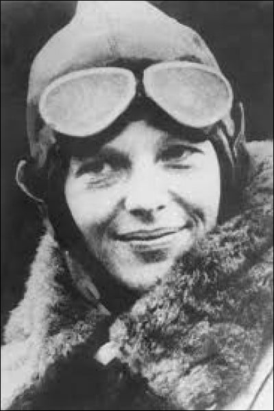 Which country is from Amelia Earhart ?