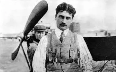 Which country is Roland Garros from ?