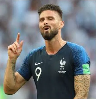 Which club does Olivier Giroud play for?