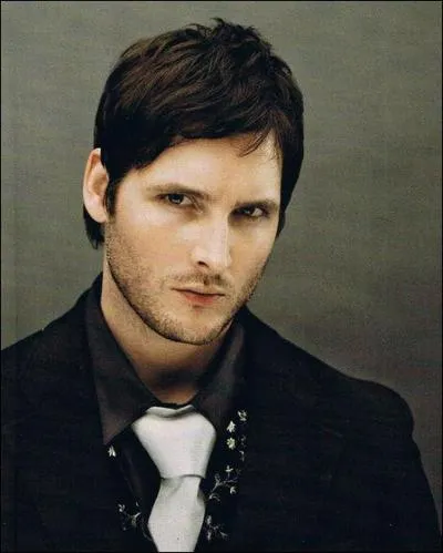Peter Facinelli is in: