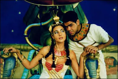 In Asterix and Obelix: Mission Cleopatra , who plays the beautiful Cleopatra?