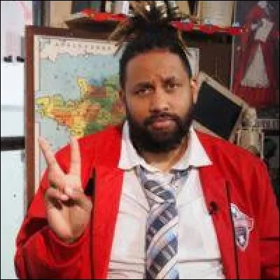 Who is the Boyard Academy teacher?