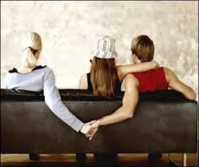 My capital deceives you by ridiculing you!