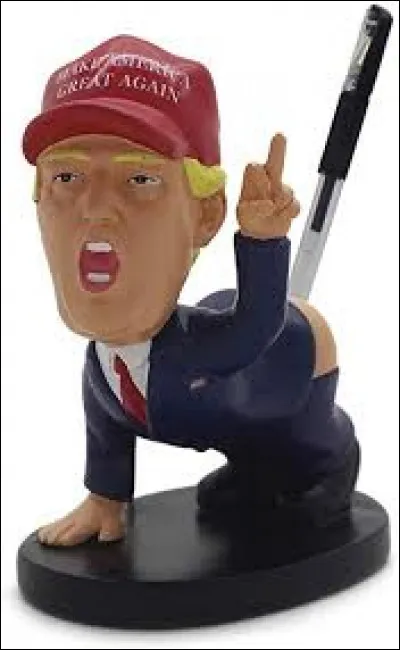 Oh well, it's got its uses! What can be stored with this object?