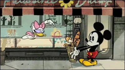 Which animals do you see in the picture?