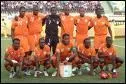 What is the equipment manufacturer of the Cote d'Ivoire team?