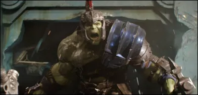 What monster is Thor fighting on Sakaar?
