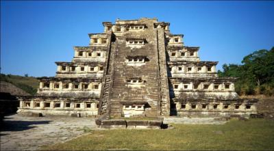 In which country is the El Tajin pyramid located?