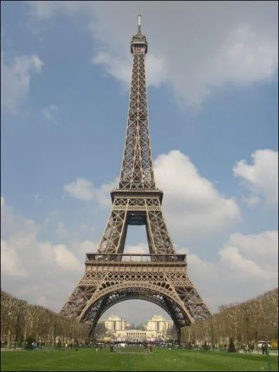 What was the name of the engineer who built the Eiffel Tower?
