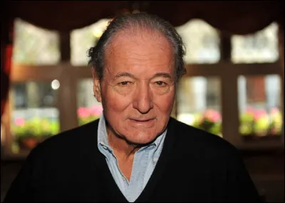 Who is this filmmaker, director of the 2001 film ''La Boite''?