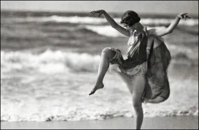 This American dancer revolutionized dance. What was Madame Duncan's first name?