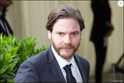 Which character does he play in the MCU?