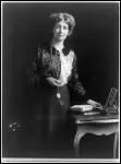 British suffragette, founder of the Union feminine , social and political, she campaigned for women's suffrage.