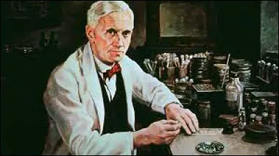 His best-known discovery was the antibiotic penicillin, which he isolated from the fungus Penicillium notatum . Who was he?
