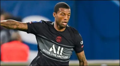 Who is this midfielder?