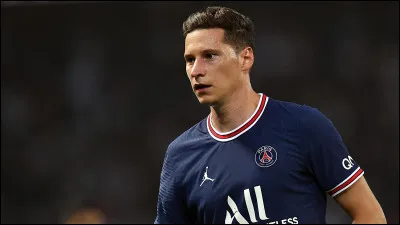 Who is this midfielder?