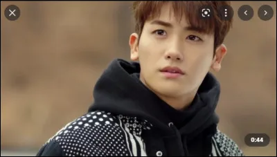 Who is Min Hyuk in love with?