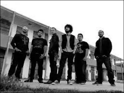 Music: Who plays the character of Frollo in the musical Notre-Dame de Paris?