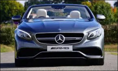 Mickael buys a car costing 16,500 euros. He will pay a monthly instalment of 500 euros. How many months will he have to pay?