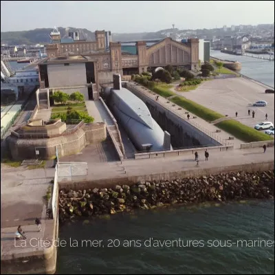 Capital or not? Simple city or not?