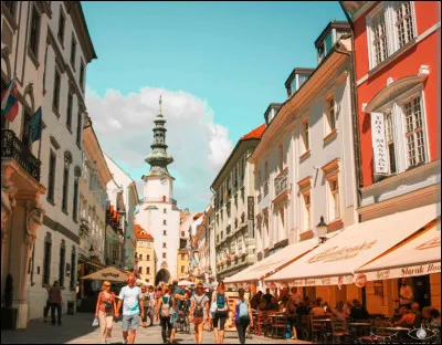 What is the capital of Slovakia?