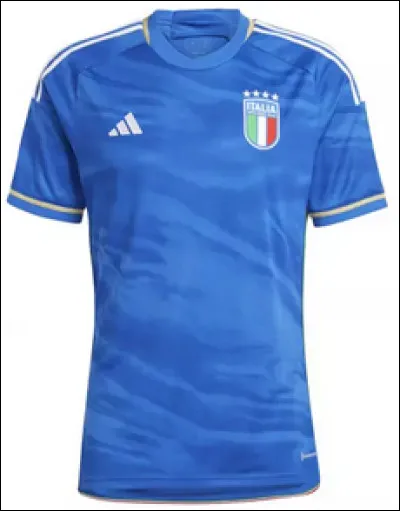 Which selection did not qualify for the 2022 World Cup?