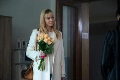 In which film/series is Valerie Kinbott?