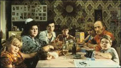 In which French cult film do we find the Groseille family?