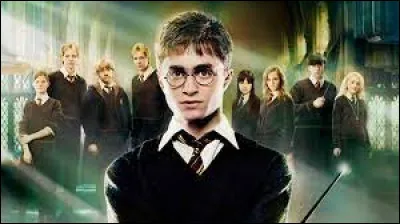 In the film "Harry Potter and the Order of the Phoenix", who does Harry Potter go out with?