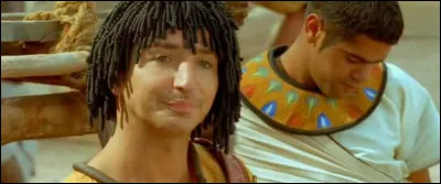 What role does Edouard Baer play in Asterix and Obelix: Mission Cleopatra?