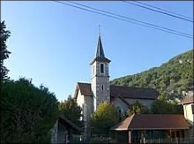 Finally, I'd like to take you to the banks of the Rhone, to Vions. A commune in the arrondissement of Chambery, it is located in the department ...
