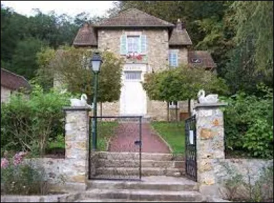 Saint-Forget is a village in the Rambouillet district of the Paris region, in the ...