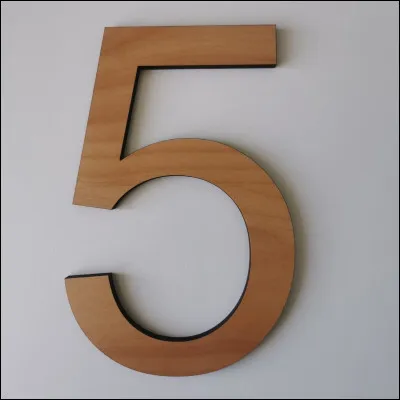 In 5 436,475, the "5" represents: