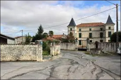 The Charente-Maritime village of Saint-Pierre-de-Juillers is located in the ...