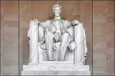 The president represented by this statue is Franklin Roosevelt