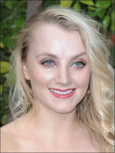 Who is this actress playing Luna Lovegood?