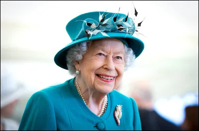 In which country was Elizabeth II born?