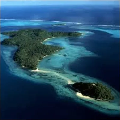 In which ocean is Wallis and Futuna located?