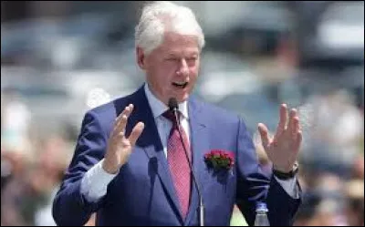Which country was Bill Clinton president of between 1993 and 2001?