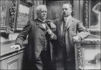 Who was this dealer who played a crucial role in supporting and spreading Impressionism?