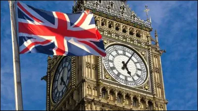 In what year did the UK recognize the independence of Zimbabwe, its former colony?