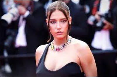 What is the name of this actress?